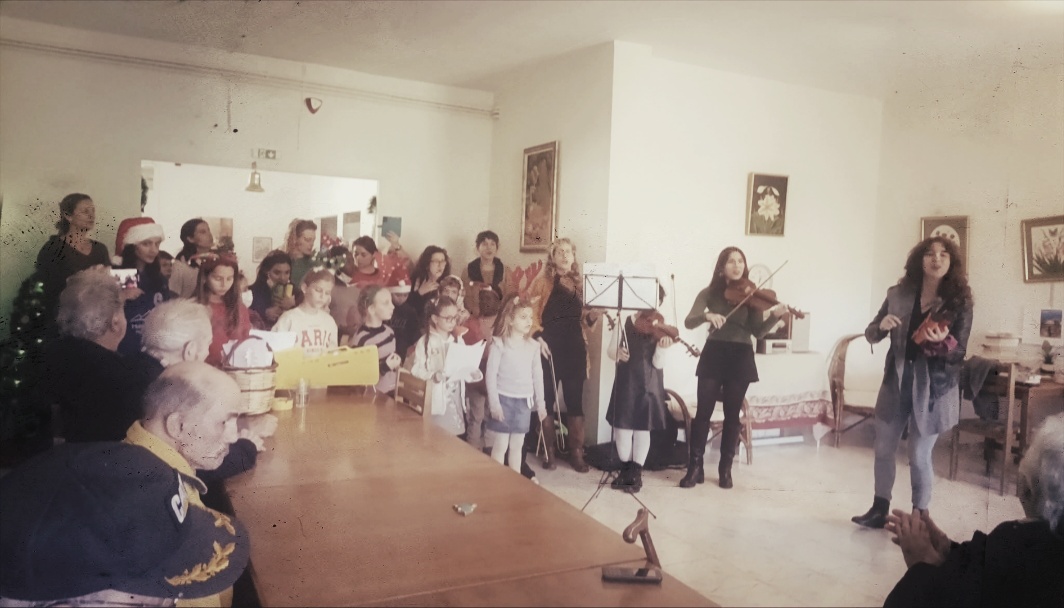 Το Μουσικό Εργαστήρι Ικαρίας στη Μονάδα Φροντίδας Ηλικιωμένων 2025